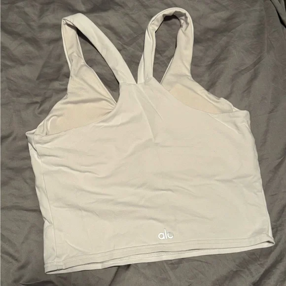 Alo crop top white - Picture 2 of 4